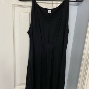 Old navy maternity top